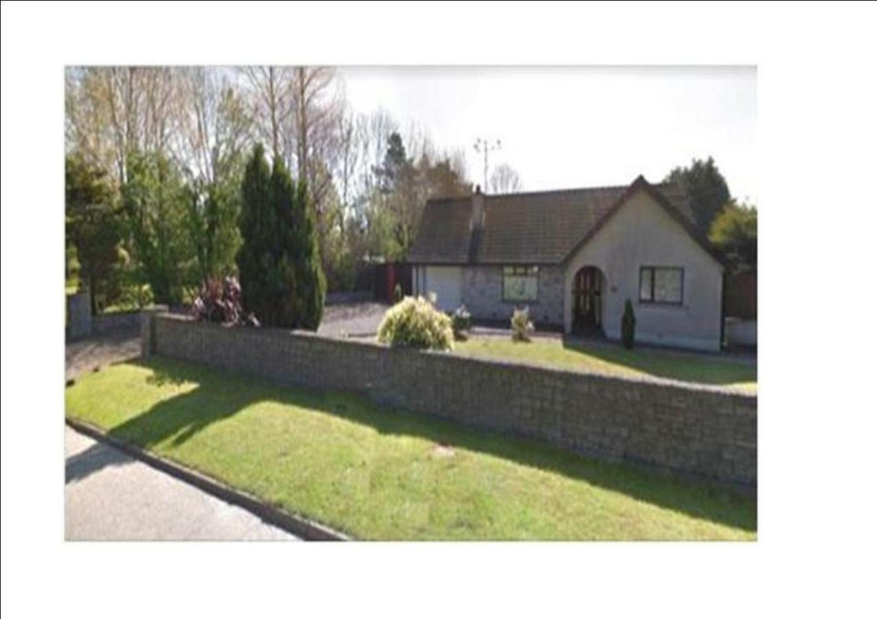 Burndavis Lodge Ballymena Buitenkant foto